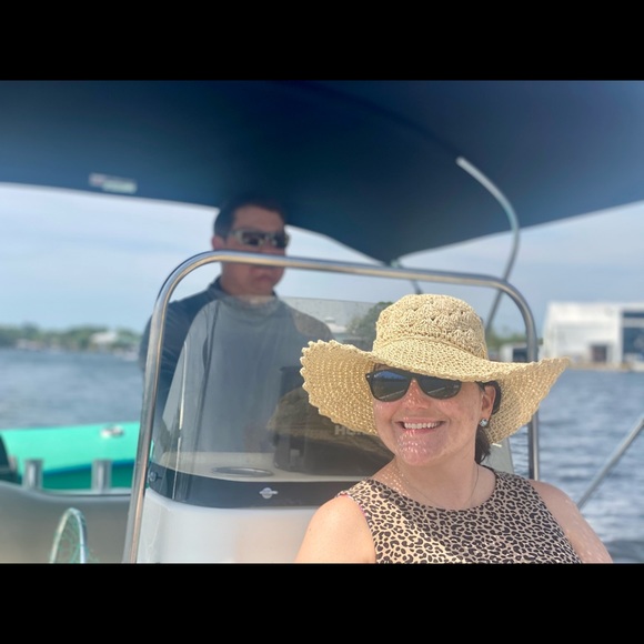 Meet your Posher, Katherine - Picture 1 of 1